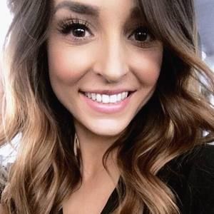 Meet your Posher, Kallee